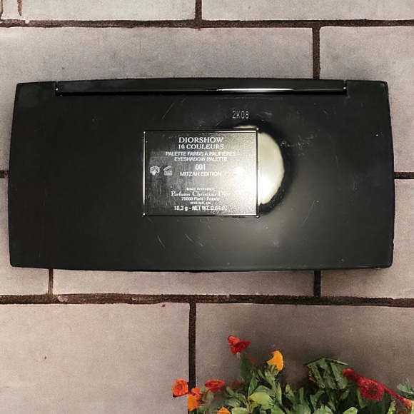 Brand New Christian Dior - Mitzah limited edition 10 color eyeshadow pallette - Picture 2 of 4